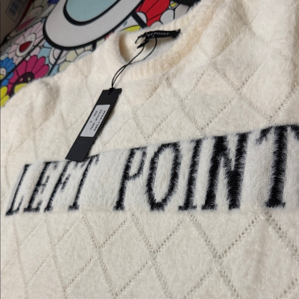 Left Point White Crewneck Sweater Runs Small ( Fits Medium ) - Picture 2 of 11